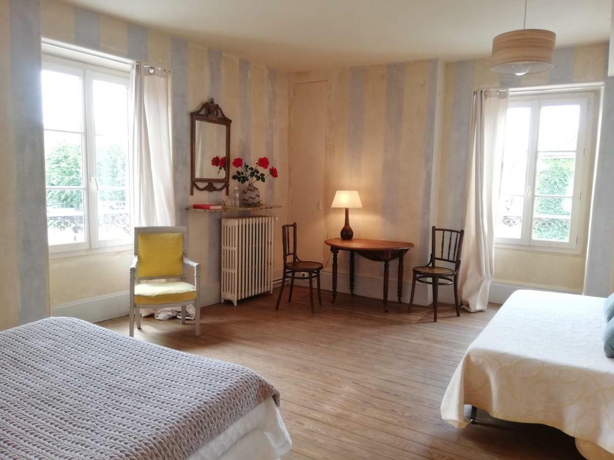 Bed and Breakfast La Virgule De Tanlay Exteriér fotografie